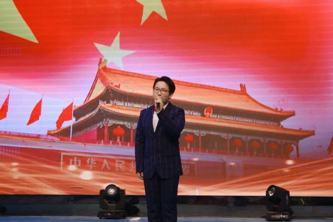 定远县举办首届“心之惠杯”主持人大赛